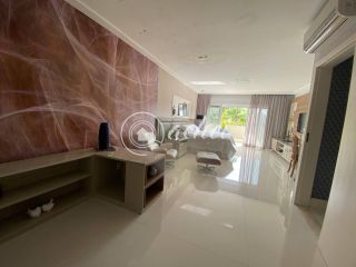 Casa de alto padrão em Vilas do Atlântico