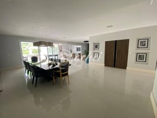 Casa de alto padrão em Vilas do Atlântico