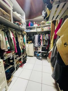 Casa 4/4 em Busca Vida