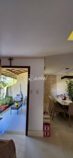 Casa Térrea com Piscina Privativa e Energia Solar – 3/4 em Buraquinho