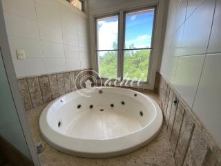 Linda casa à venda no Encontro das Águas