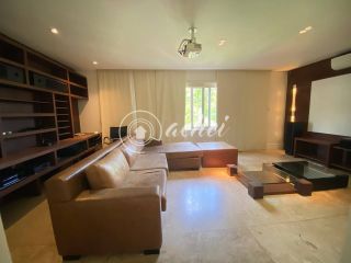 Linda casa à venda no Encontro das Águas