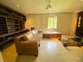 Linda casa à venda no Encontro das Águas