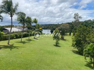 Linda casa à venda no Encontro das Águas