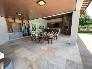 Linda casa à venda no Encontro das Águas