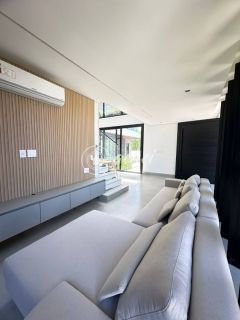 Casa alto padrão 5 suítes em Guarajuba