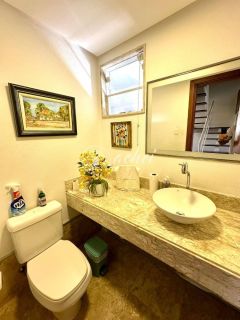 Casa à Venda no Condomínio Villas do Bosque