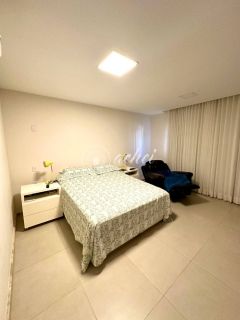 Casa à Venda no Condomínio Villas do Bosque