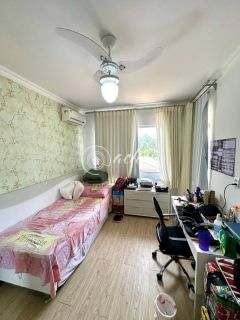 Casa com suíte térrea à venda em Miragem