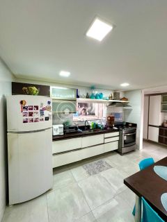 Casa com suíte térrea à venda em Miragem