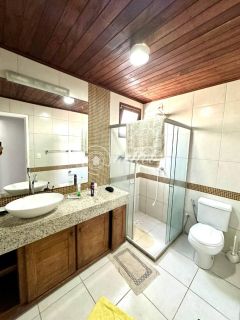 Casa Térrea 5/4 à Venda em Vilas do Atlântico