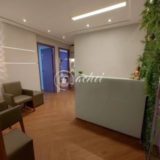 Sala Comercial à Venda em Buraquinho