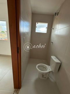 Casa nova e moderna em Buraquinho – 3 suítes