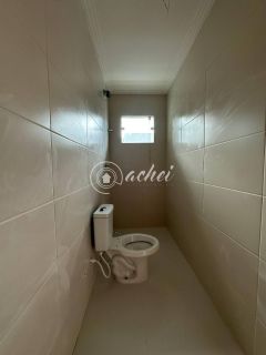 Casa nova e moderna em Buraquinho – 3 suítes