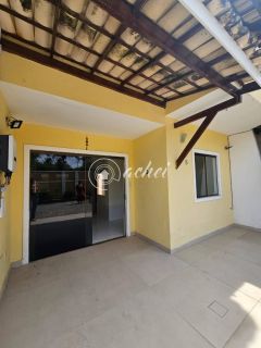 Village 4/4 com energia solar à venda