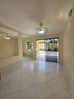 Village 4/4 com energia solar à venda