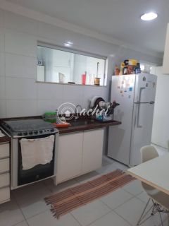 Casa duplex à venda em Buraquinho