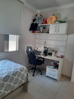 Casa duplex à venda em Buraquinho