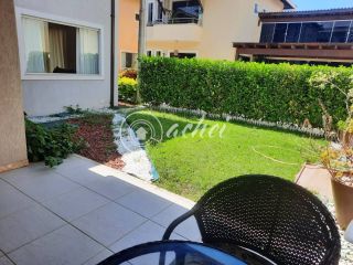 Casa duplex à venda em Buraquinho