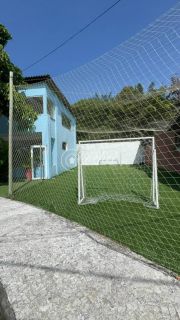 Casa duplex em condomínio. Buraquinho