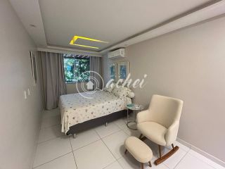 Apartamento 3/4 em Buraquinho à venda com porteira fechada