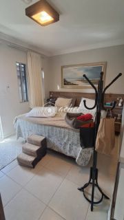 Casa 4/4 à venda em Buraquinho