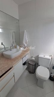 Casa 4/4 à venda em Buraquinho