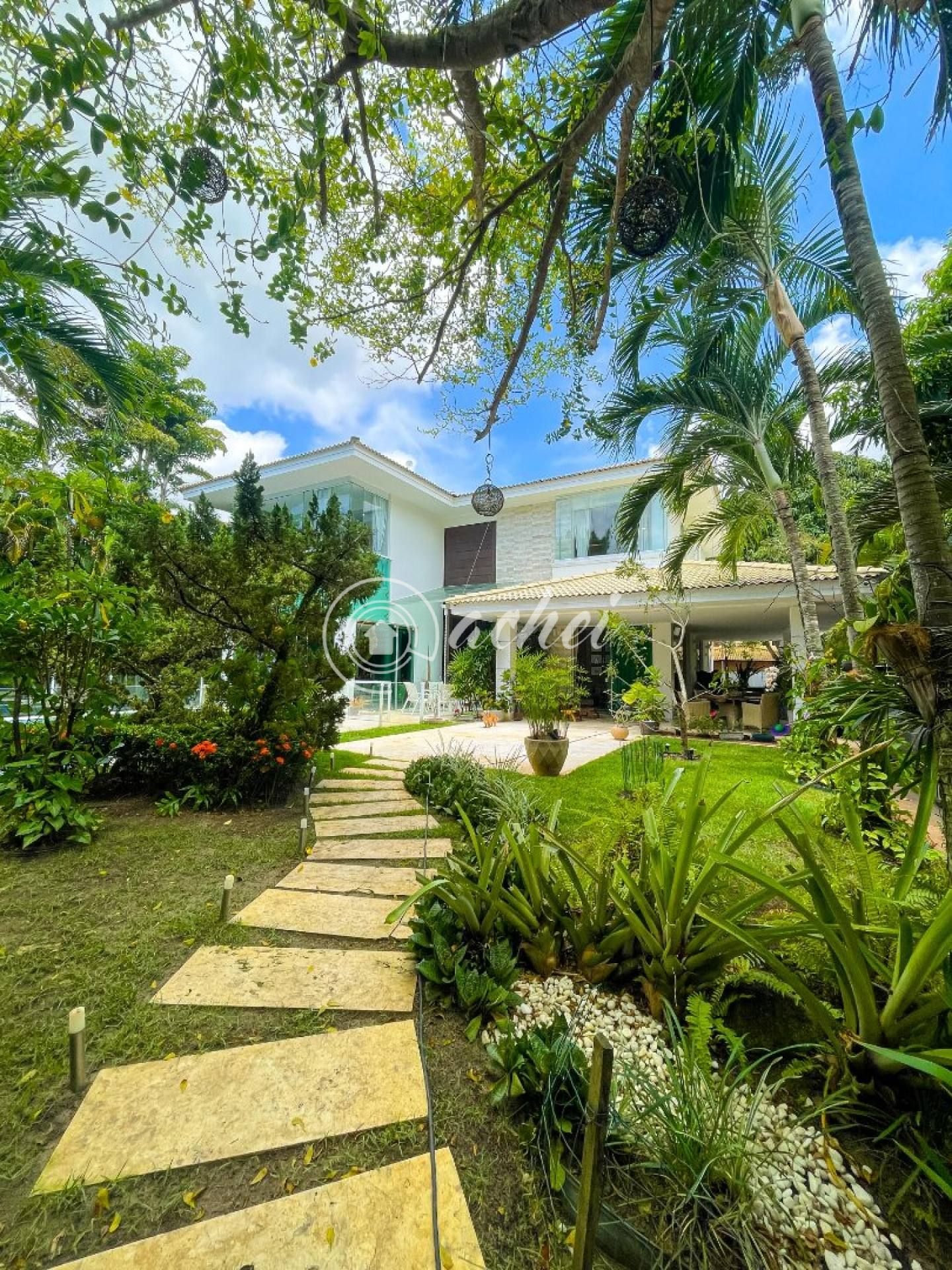 Casa 4/4 no Condomínio Busca Vida