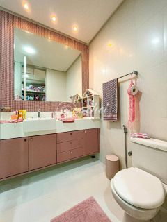 Casa 4/4 no Condomínio Busca Vida