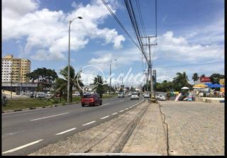 Loja  Comercial na Estrada do Coco
