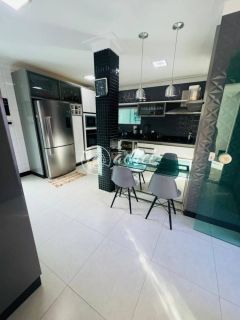 EXCLUSIVIDADE  Casa para Alugar em Vilas do Atlântico com Energia Solar