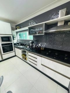 EXCLUSIVIDADE  Casa para Alugar em Vilas do Atlântico com Energia Solar