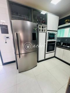 EXCLUSIVIDADE  Casa para Alugar em Vilas do Atlântico com Energia Solar