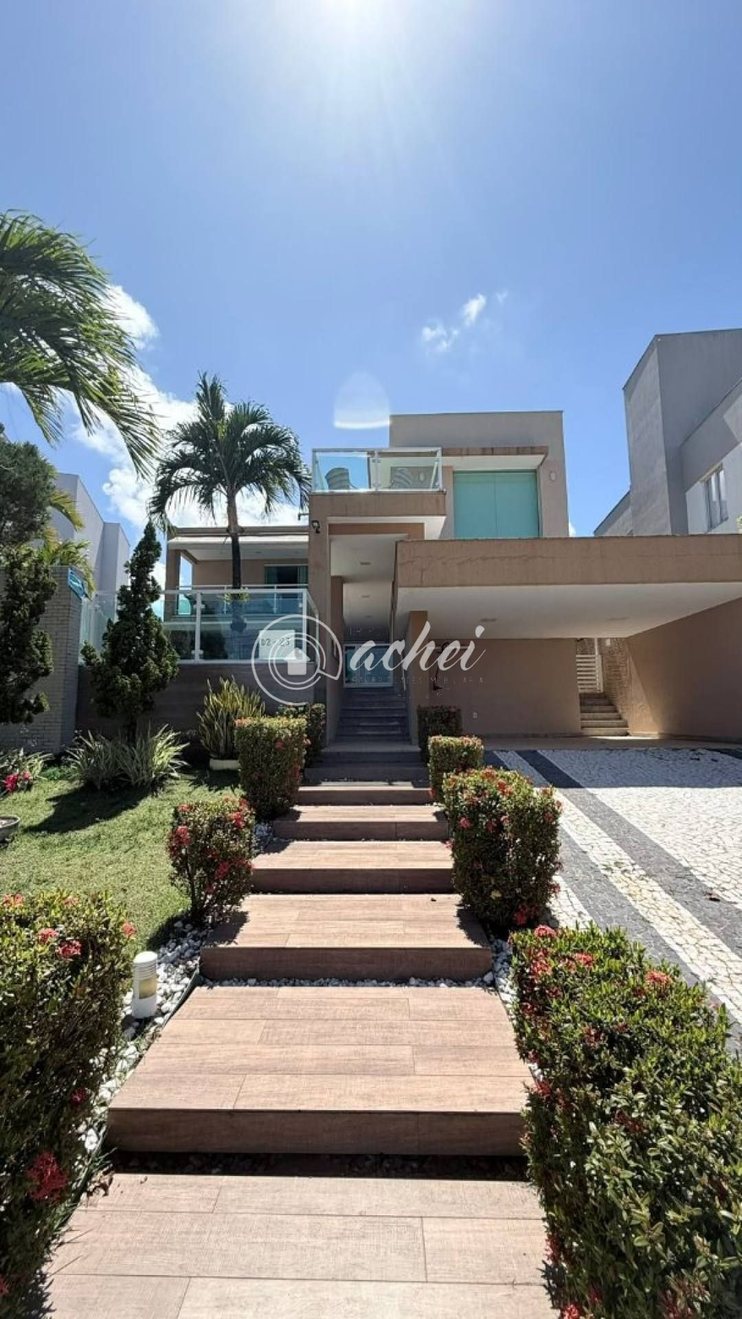 Casa nascente 4/4 no Alphaville Litoral Norte II