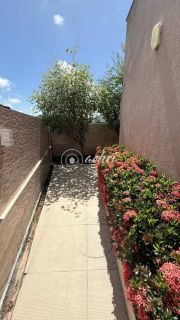 Casa nascente 4/4 no Alphaville Litoral Norte II