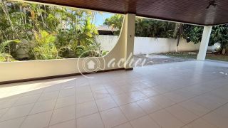 Belíssima casa à venda no Encontro das Águas