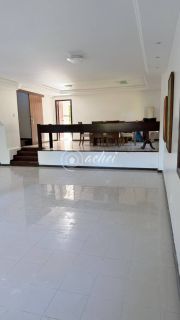 Belíssima casa à venda no Encontro das Águas