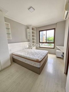 Apartamento Vista Mar à Venda em Ondina – 4 Suítes, 195m², Alto Padrão