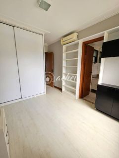 Apartamento Vista Mar à Venda em Ondina – 4 Suítes, 195m², Alto Padrão
