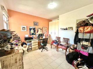 Casa 4/4 com aquecimento solar em Buraquinho