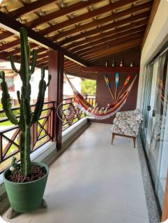 Apartamento em Imbassaí porteira fechada