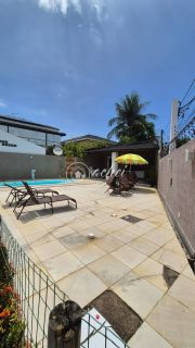 Casa 4/4 em Condomínio Fechado – Buraquinho