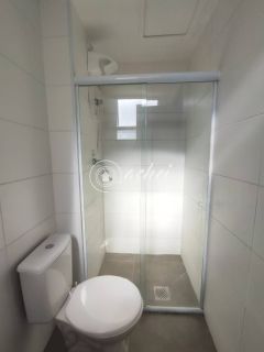 Apartamento 2/4 com varanda em Lauro de Freitas
