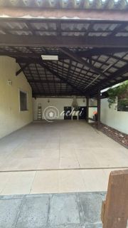 Casa duplex em Condomínio Fechado