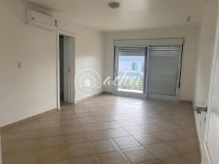 Casa de condomínio à venda em ótima região