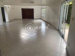 Casa de condomínio à venda em ótima região