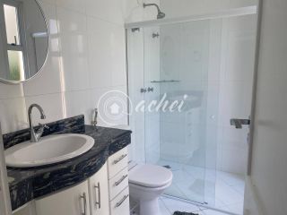 Casa de condomínio à venda em ótima região