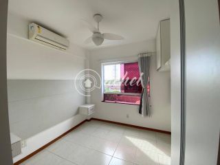 Apartamento 2/4 com Suíte na Estrada do Coco