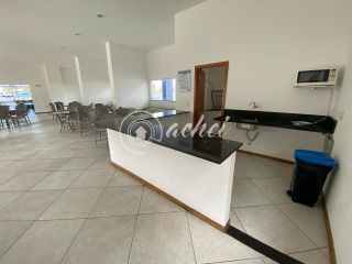 Apartamento 2/4 com Suíte na Estrada do Coco