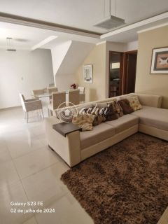 Aluga-se casa em condomínio com portaria 24h